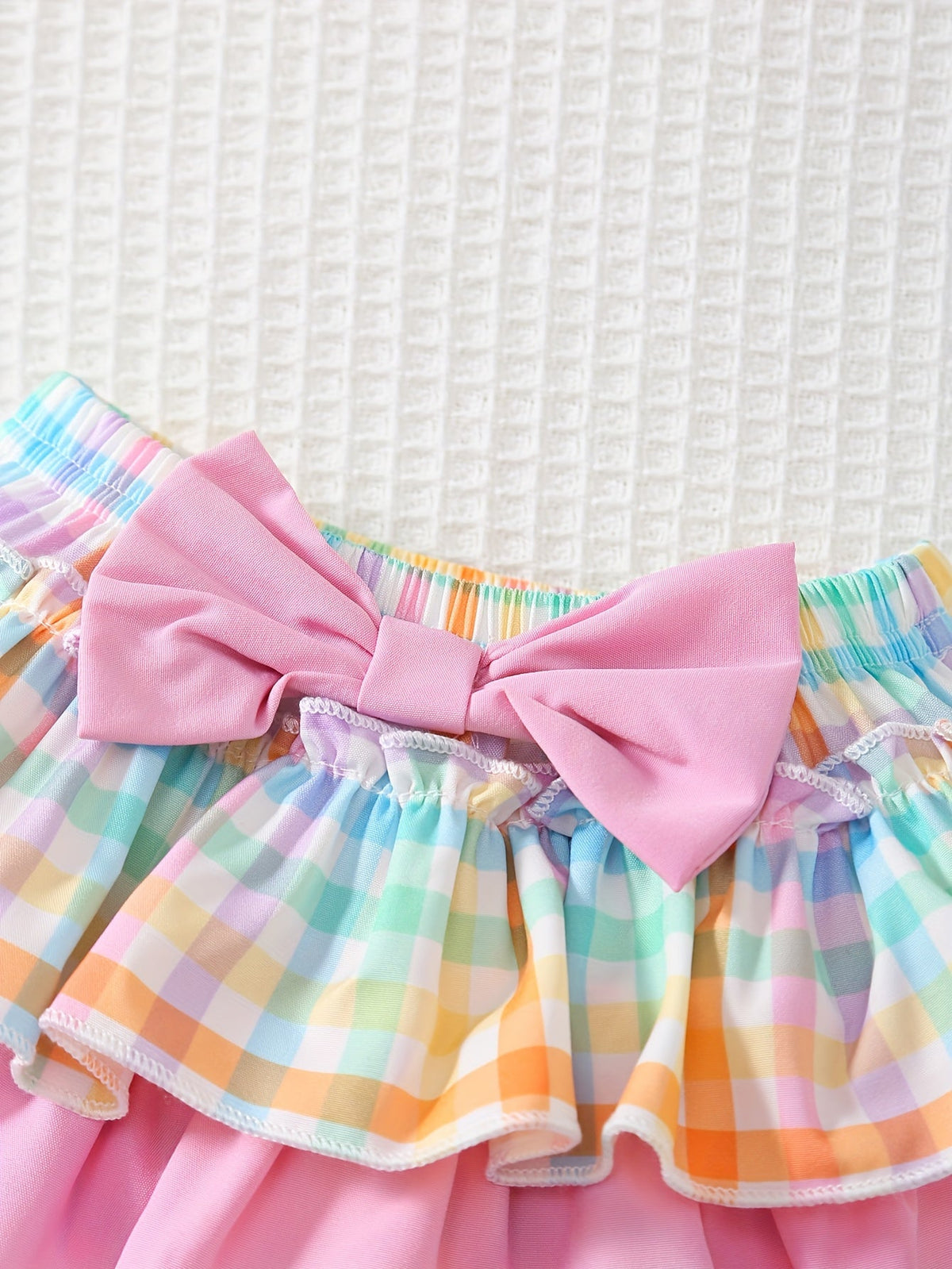 Baby Girls' Pastel Check Outfit Set with Bow Details and a Matching Sun Hat for Summer Outings