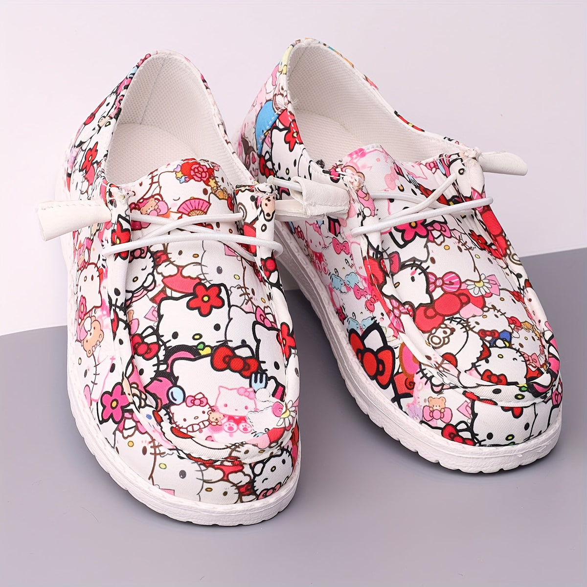 Girls' Casual Loafers in Cartoon Cat Prints with Elastic Laces and Side Openings for Colorful Outfits